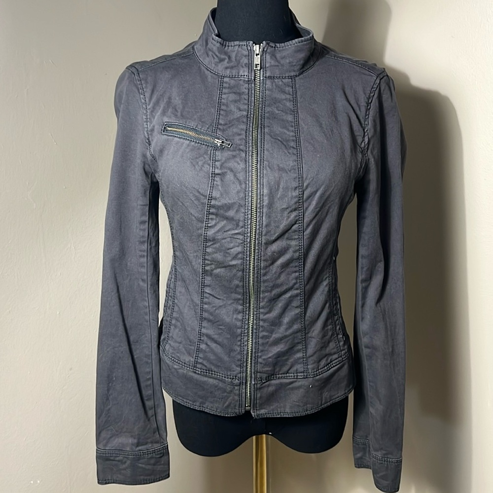 EXPRESS jacket